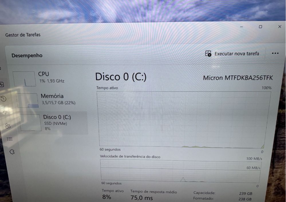 Lenovo ThinkCentre m90q, 15 Gen3-12500 mini pc