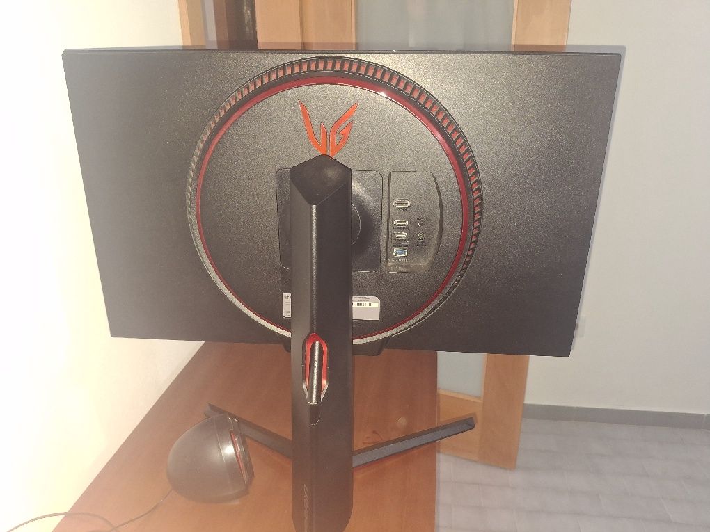 Monitor game LG UltraGear de 27 polegadas