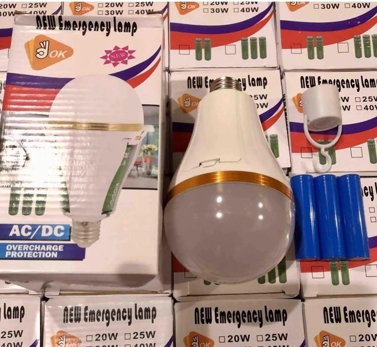 Cвітлодіодна LED лампа, 3 акумулятори, аварійна автономна лампочка