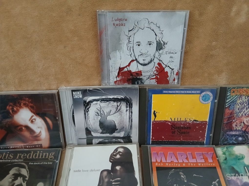 Lote de CD'S variado