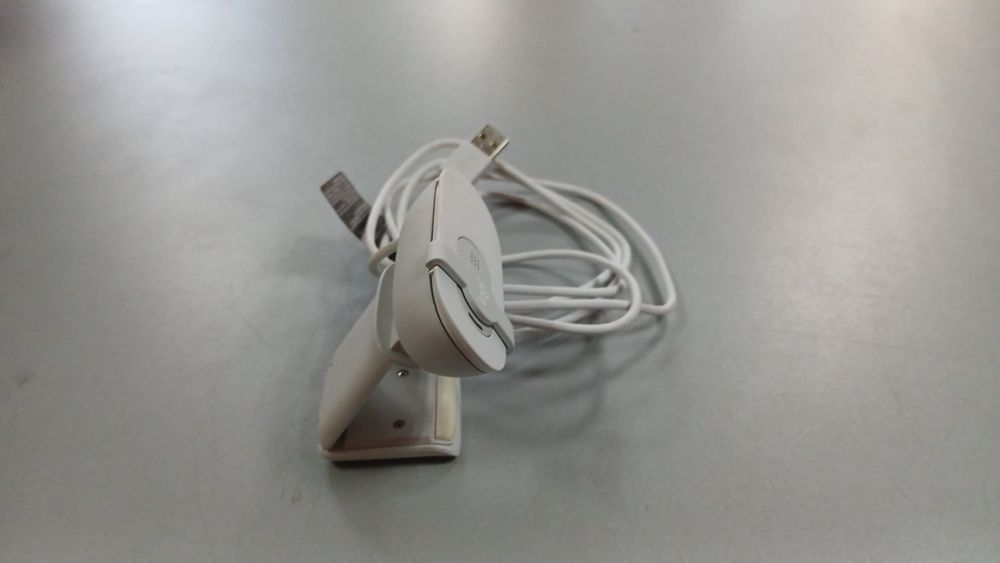 Веб-камера Logitech Brio 100 White
    
Нема