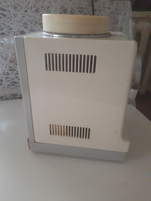 Кухоный комбаин Мрия