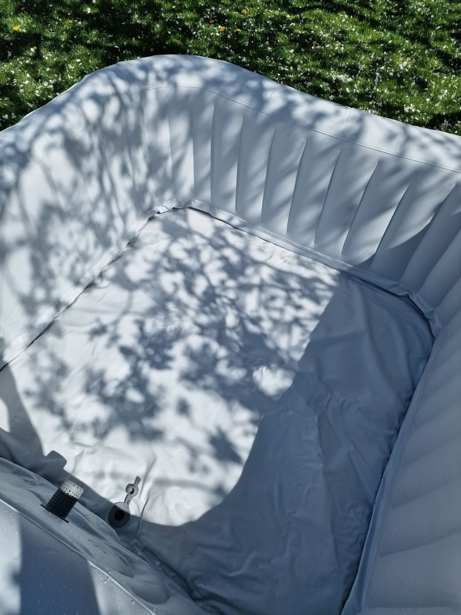 Jacuzzi ogrodowe spa 4 osobowe Mspa Lite kwadrat