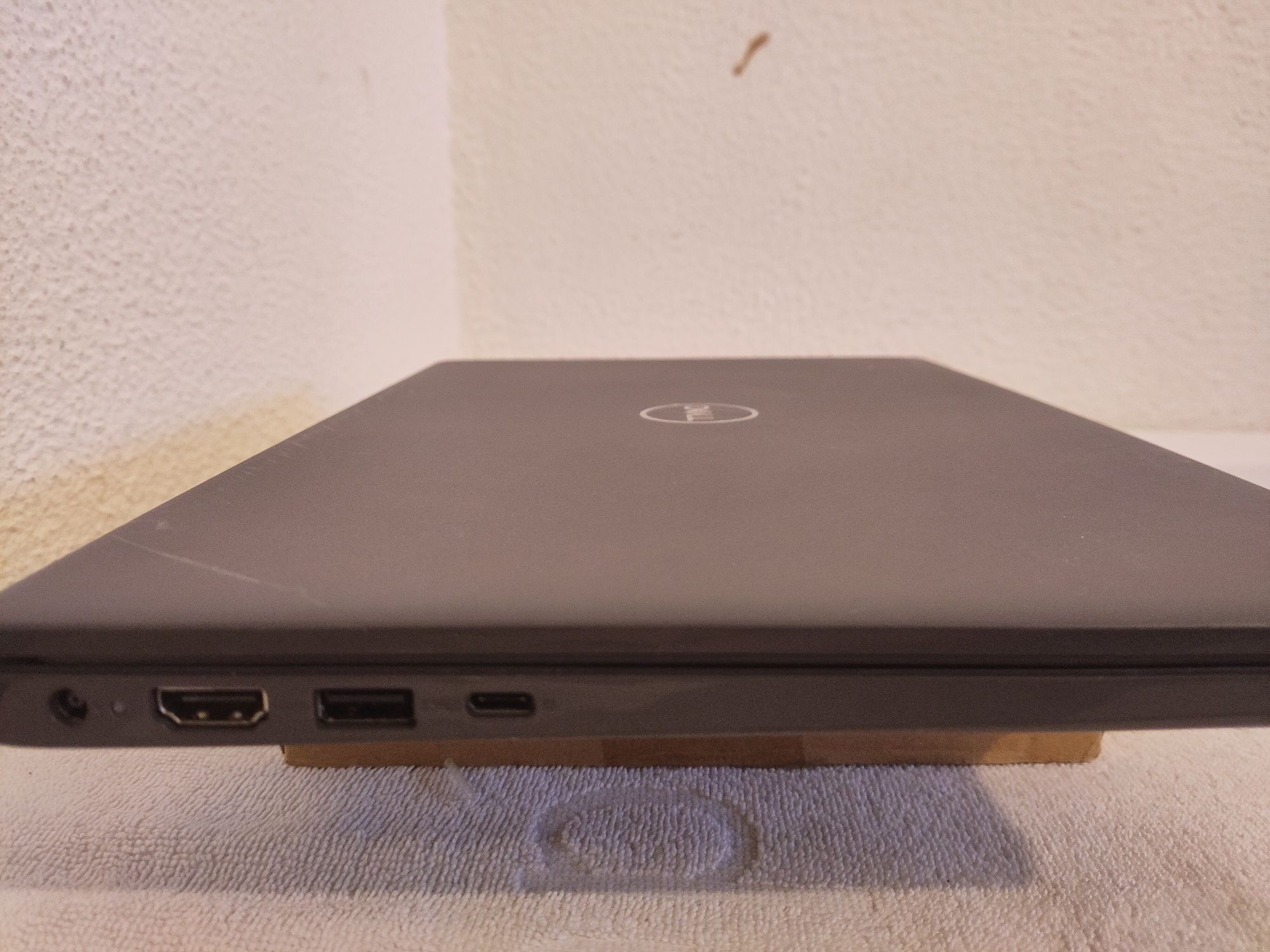 Dell Latitude 3410 (i3 10th - 20GB RAM - 750 SSD)