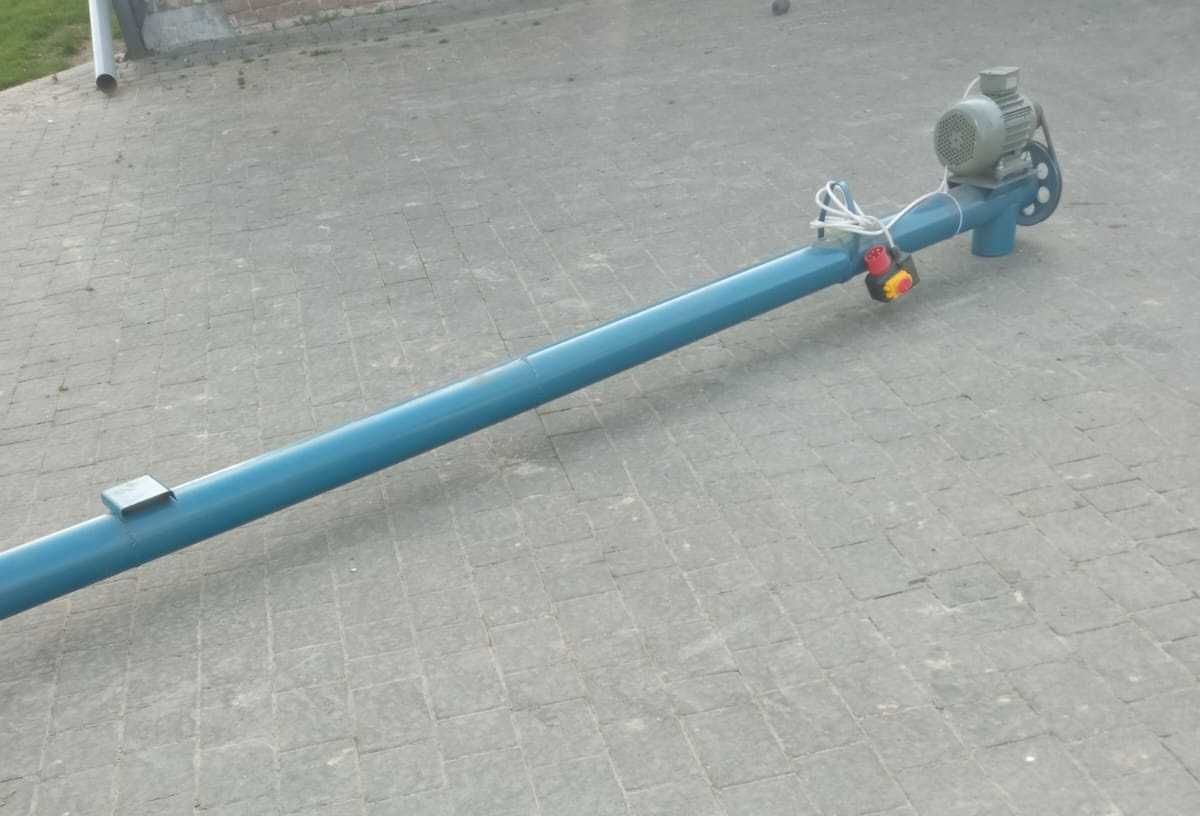 Żmijka do zboża, podajnik ślimakowy