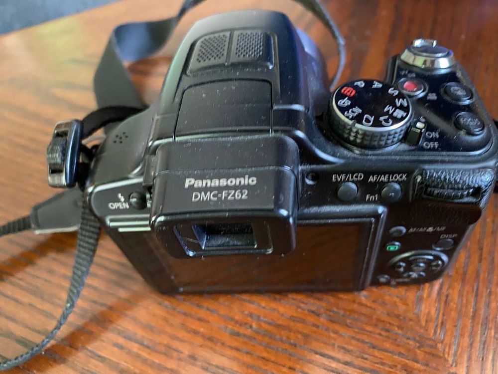 Фотоаппарат Panasonic DMC-FZ62 Lumix