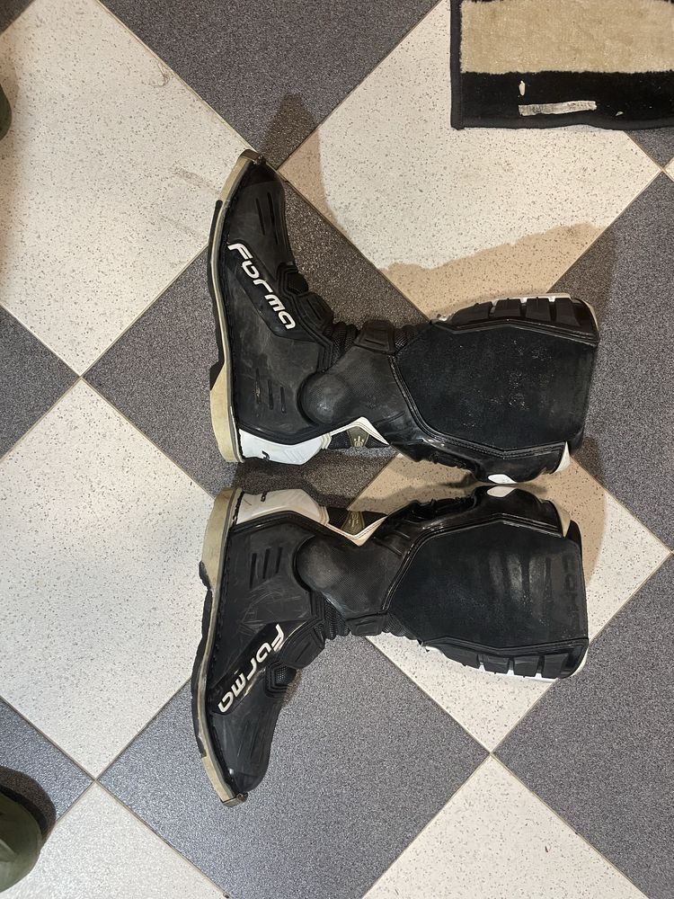 Botas de cross forma