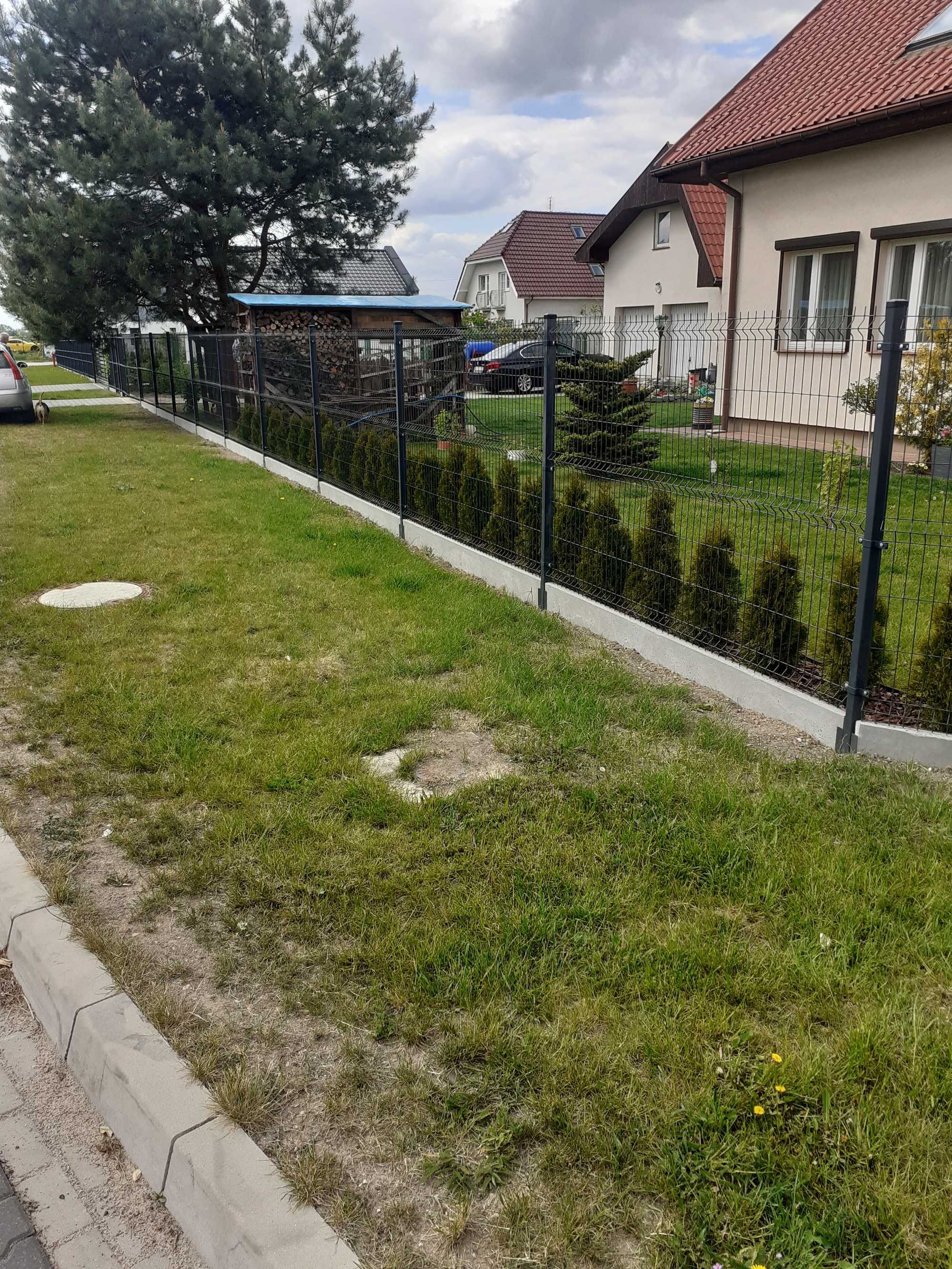Panel ogrodzeniowy 3D fi.4 153 x 250cm antracyt RAL7016 panele płot