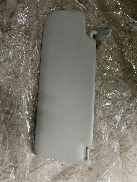 Козирок сонцезахисний шкода а5