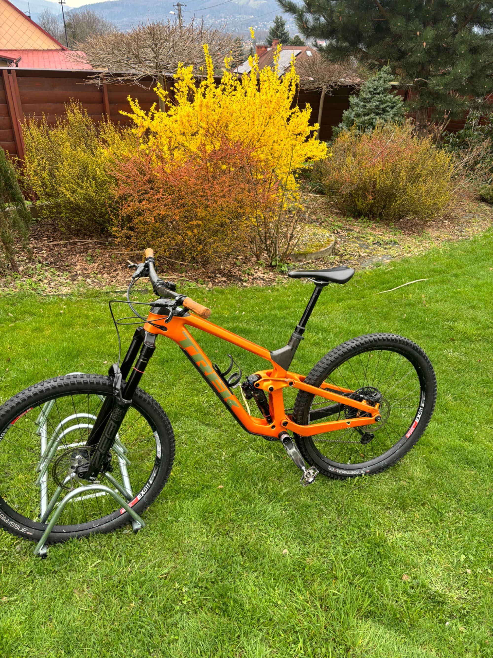 Trek slash 9.8 - faktura VAT. Rozmiar L