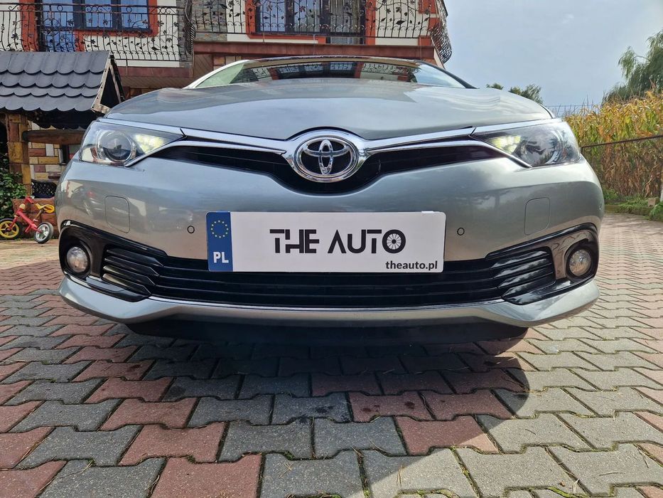 Toyota Auris 1.6 16V BARDZO ŁADNA zadbana bezwypadkowa salon PL POLECAM