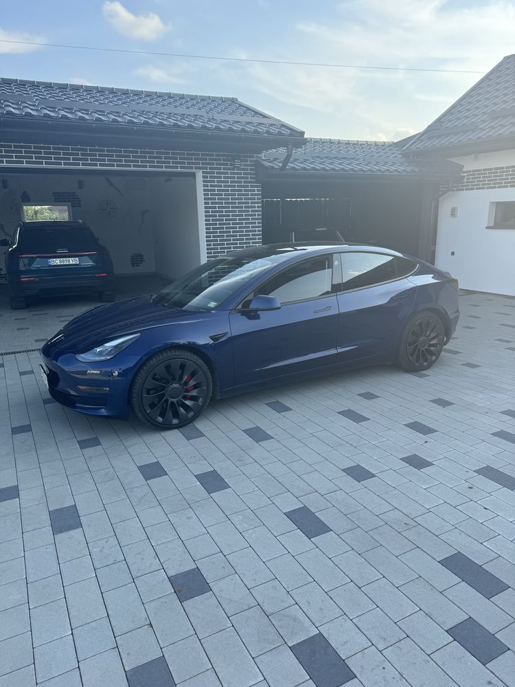 Tesla model 3 2021 року | Тесла модель 3 2021р Продаж