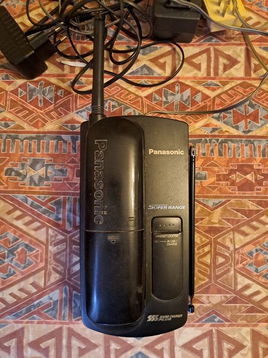 Продам телефон домашний.