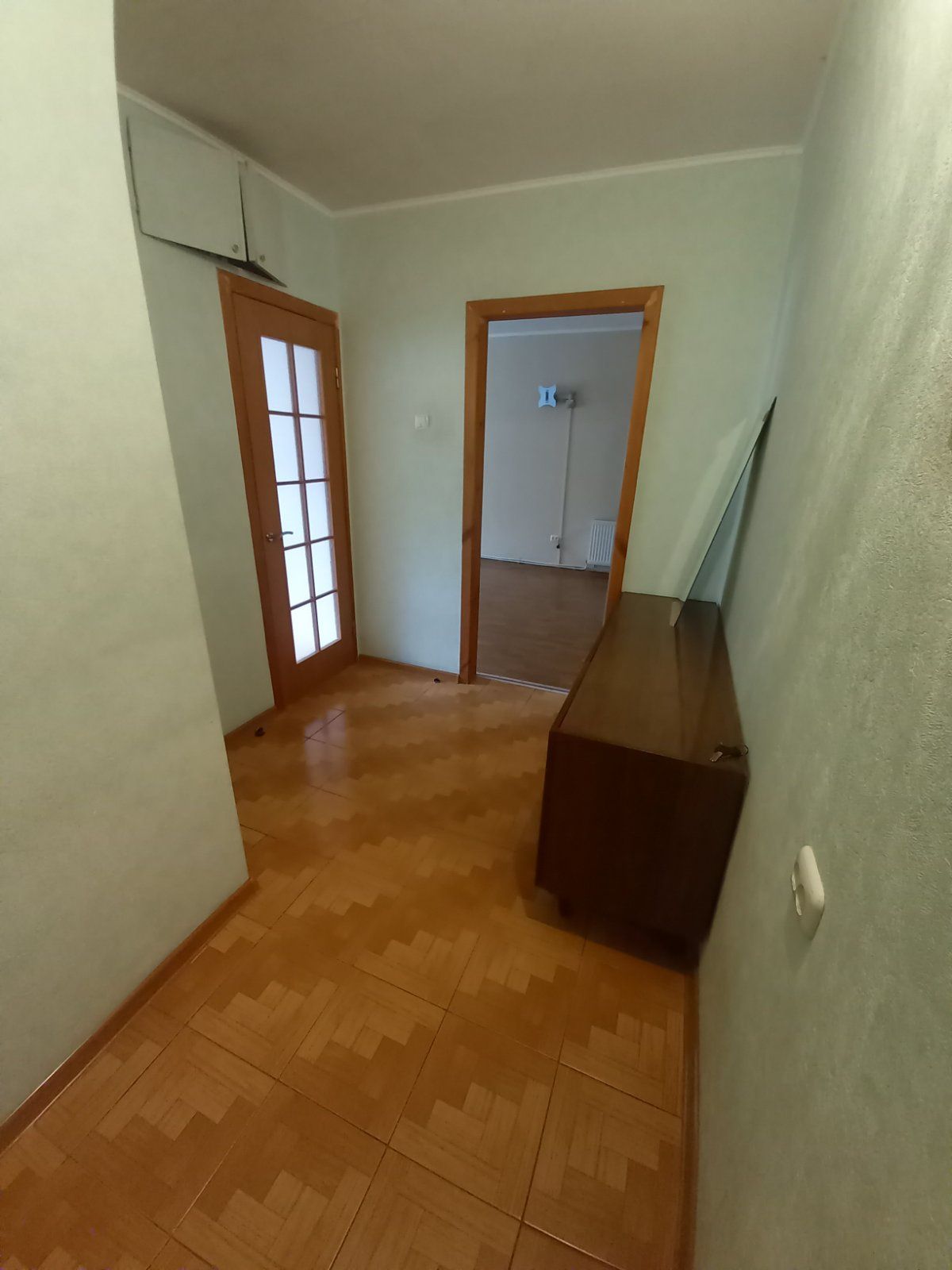 Продам однокімнатну квартиру на вул. Малиновського (Європейська)