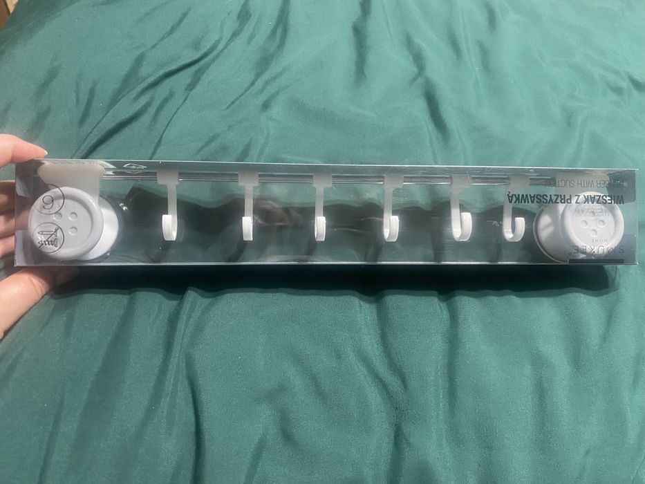 Wieszak z przyssawką Smukee