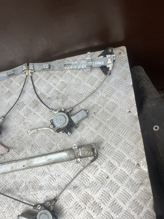 Стеклоподъемник стеклоподьемник сузуки леана suzuki leana 05 г