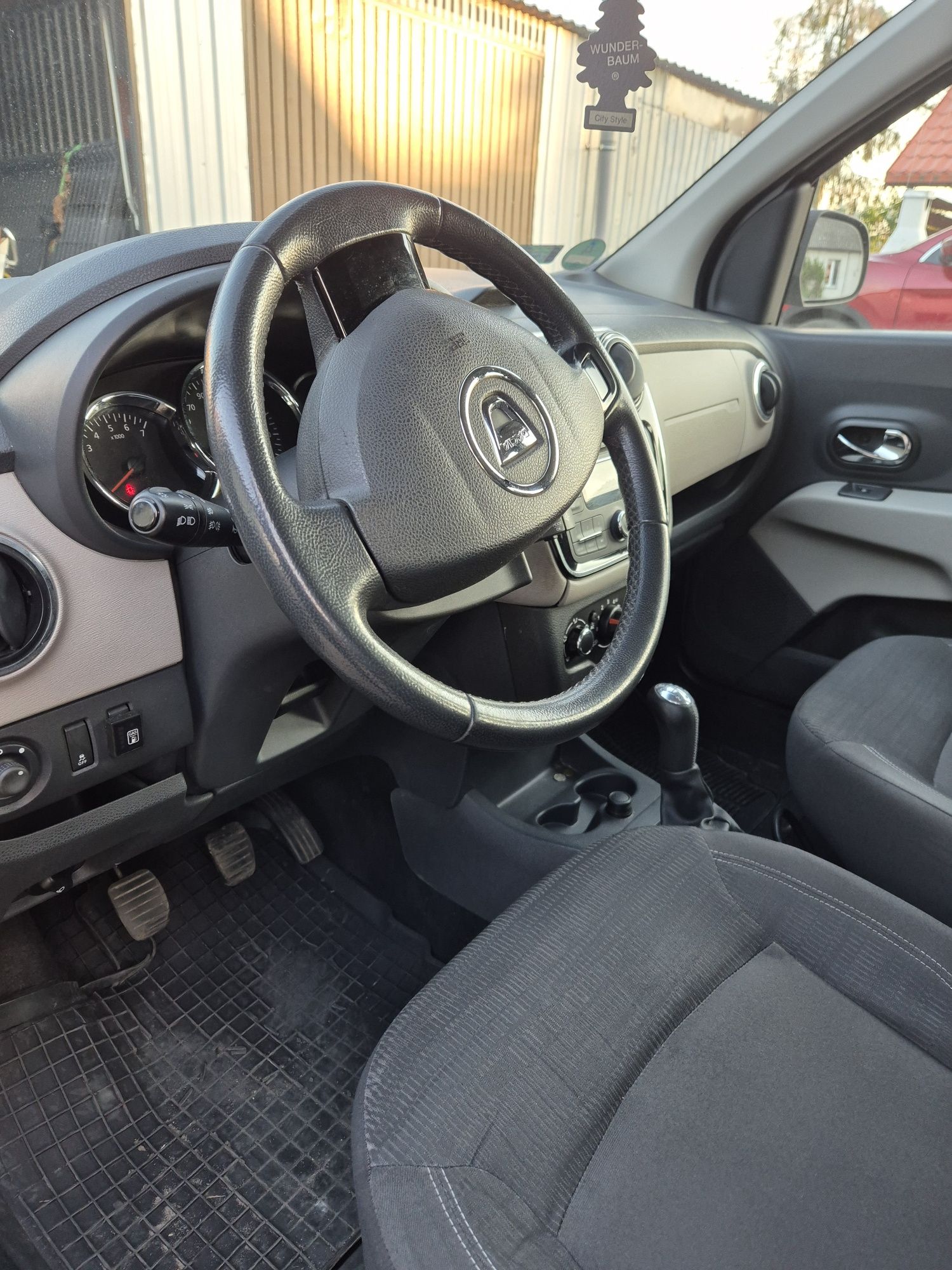 Dacia logy 2012 1.6 benzyna +gaz