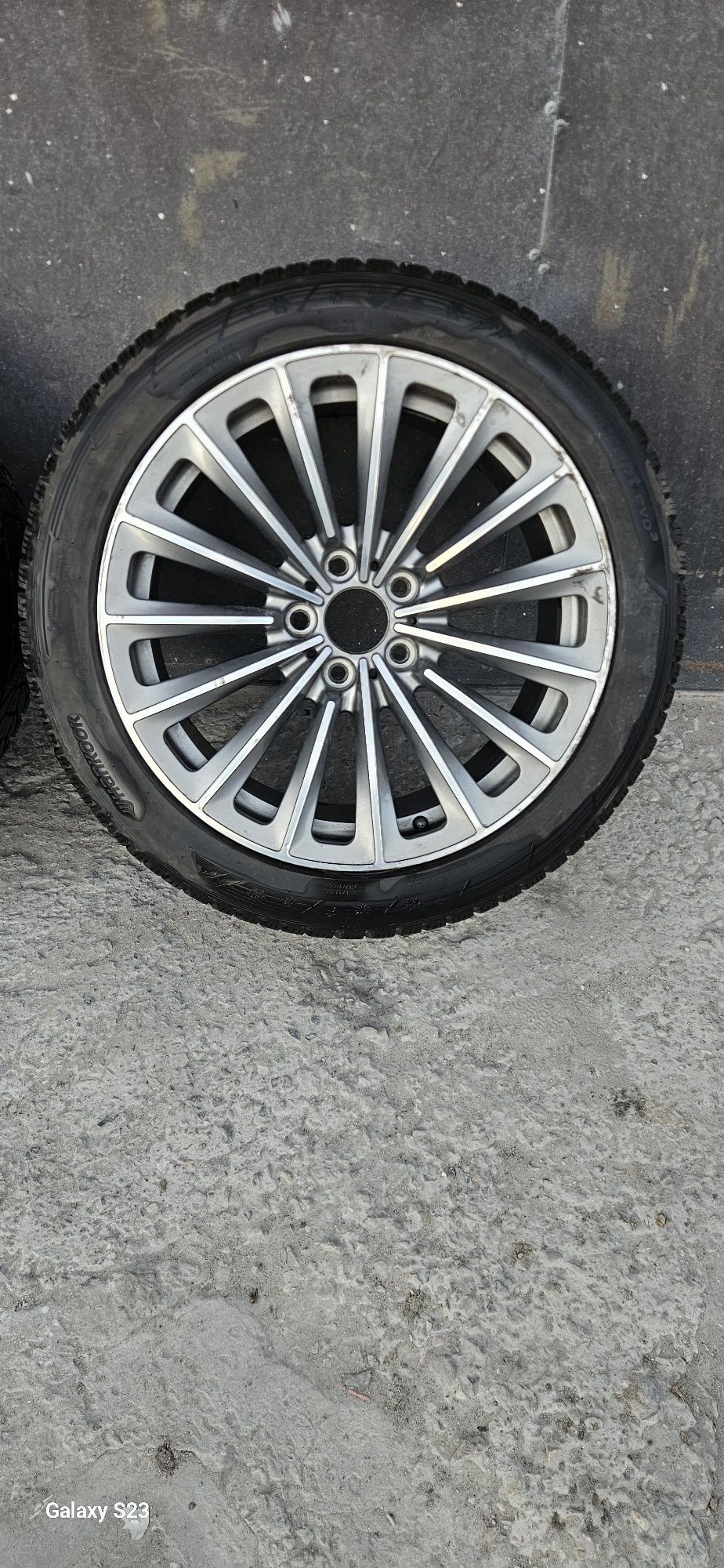 Felgi z oponami bmw