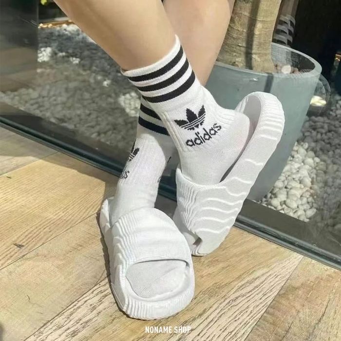 ОРИГІНАЛ! ADIDAS ADILETTE 22 оригіналтні жіночі тапочки