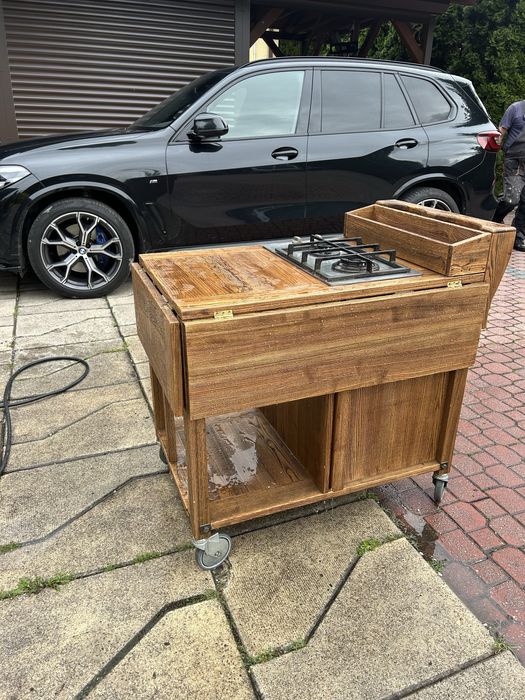 Grill kuchenka gazowa na kułkach drewniana