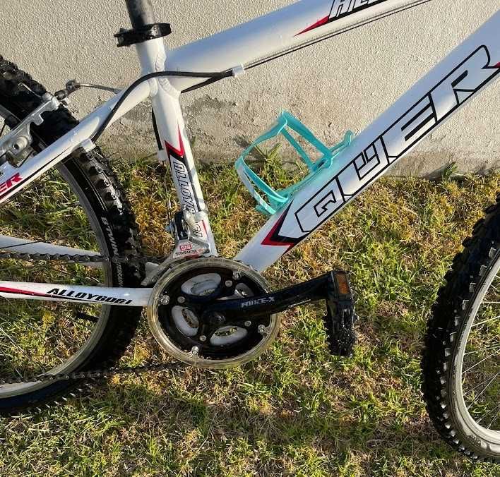 Bicicleta BTT Qüer Roda 24 – 100 € (negociável)