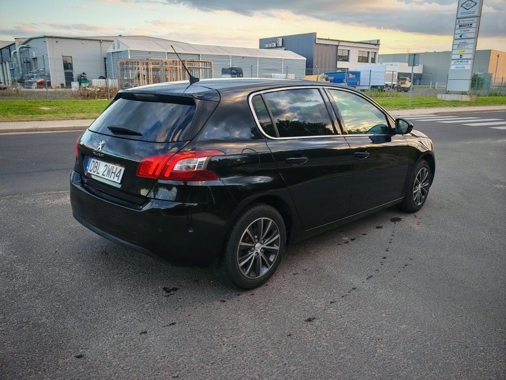 Peugeot 308 1.2, 130 KM | Full LED | Kamera | Czujniki przód/tył