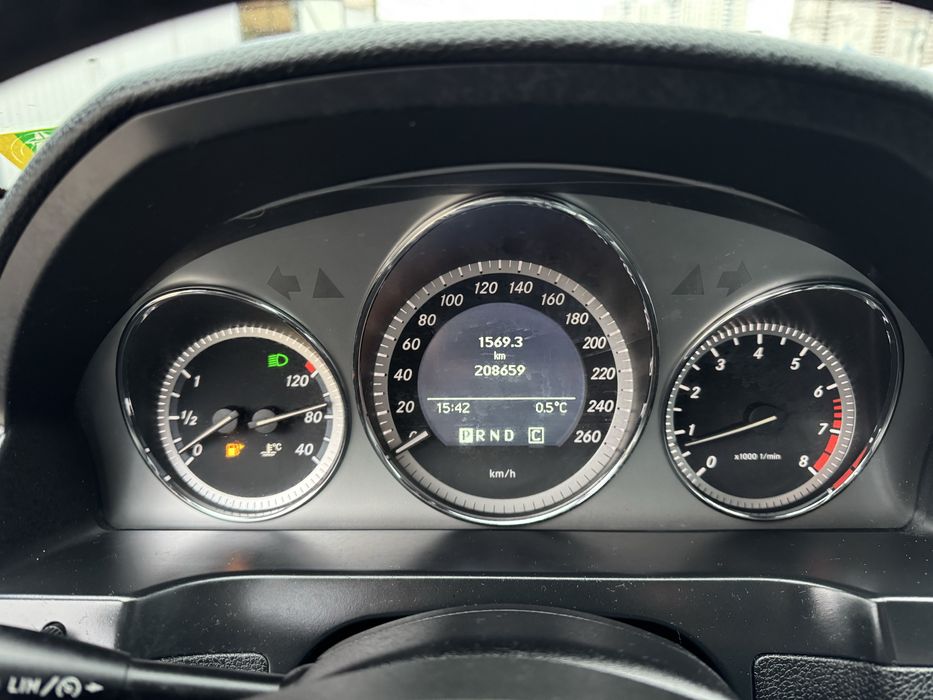 Mercedes Benz C200 1.8 automat з Швейцарії