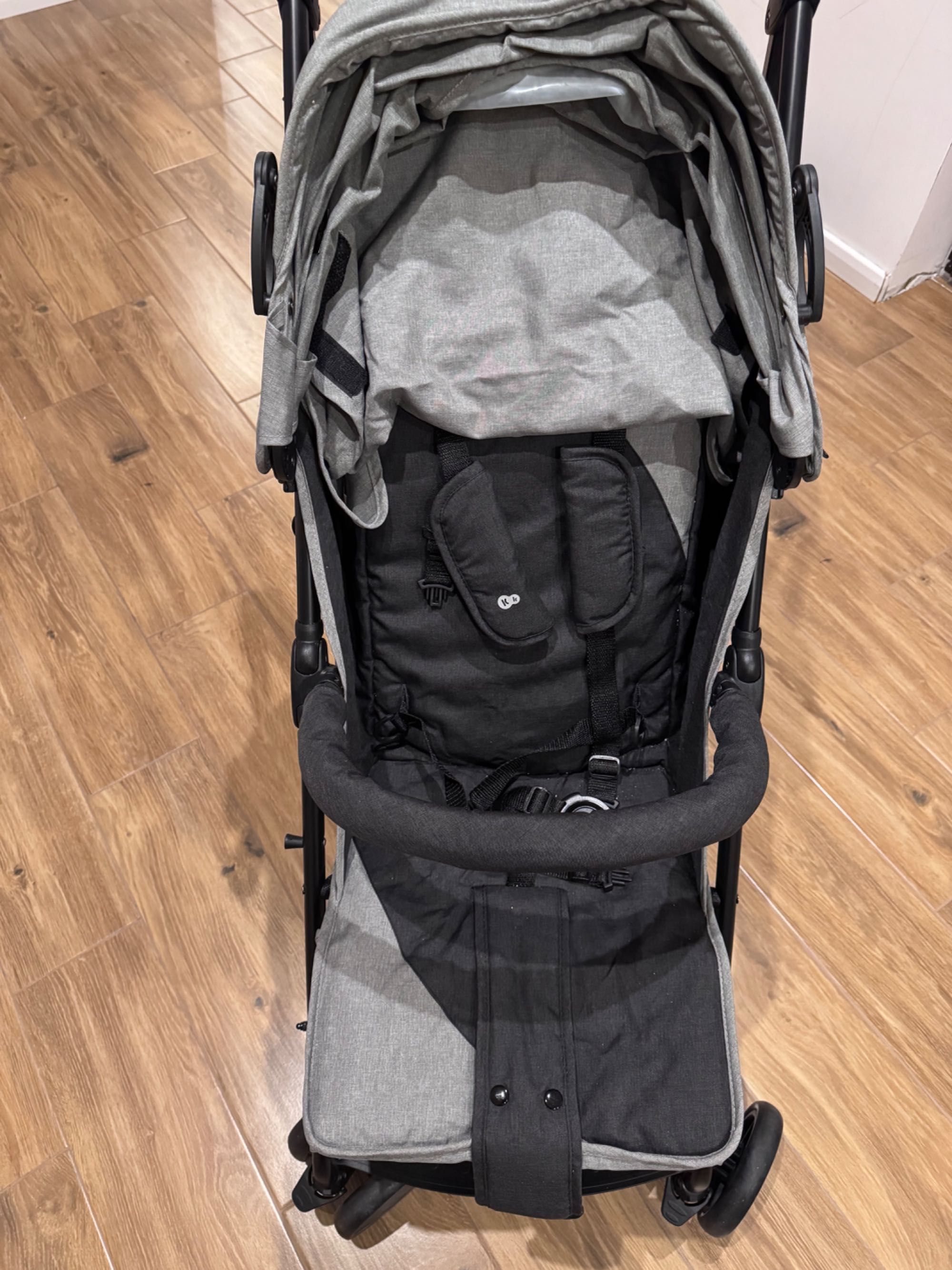 Kinderkraft Siesta - lekki wózek spacerowy
