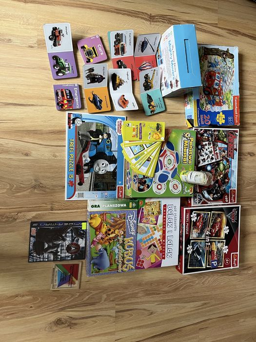 Zestaw gier i puzzli 8 szt. + gratisy