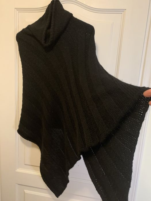 Pancho z golfem 100% wełna UNISONO