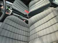 Fotele czarna jodla Mercedes 190
