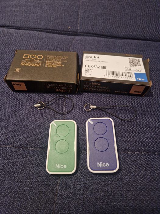 Nowe piloty do bramy Nice 2 sztuki