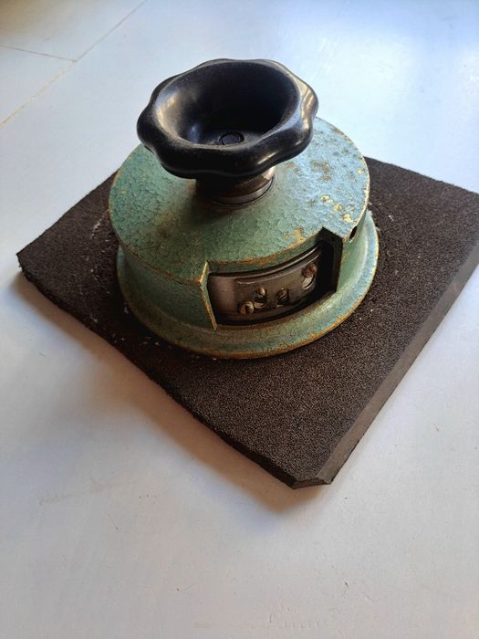 Cortador circular para gramatura de tecidos