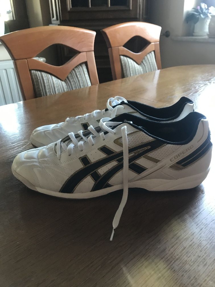 Buty/halówki Asics- roz. 48, wkładka 30.5cm