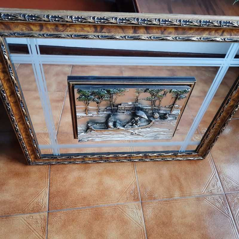 Moldura com espelho