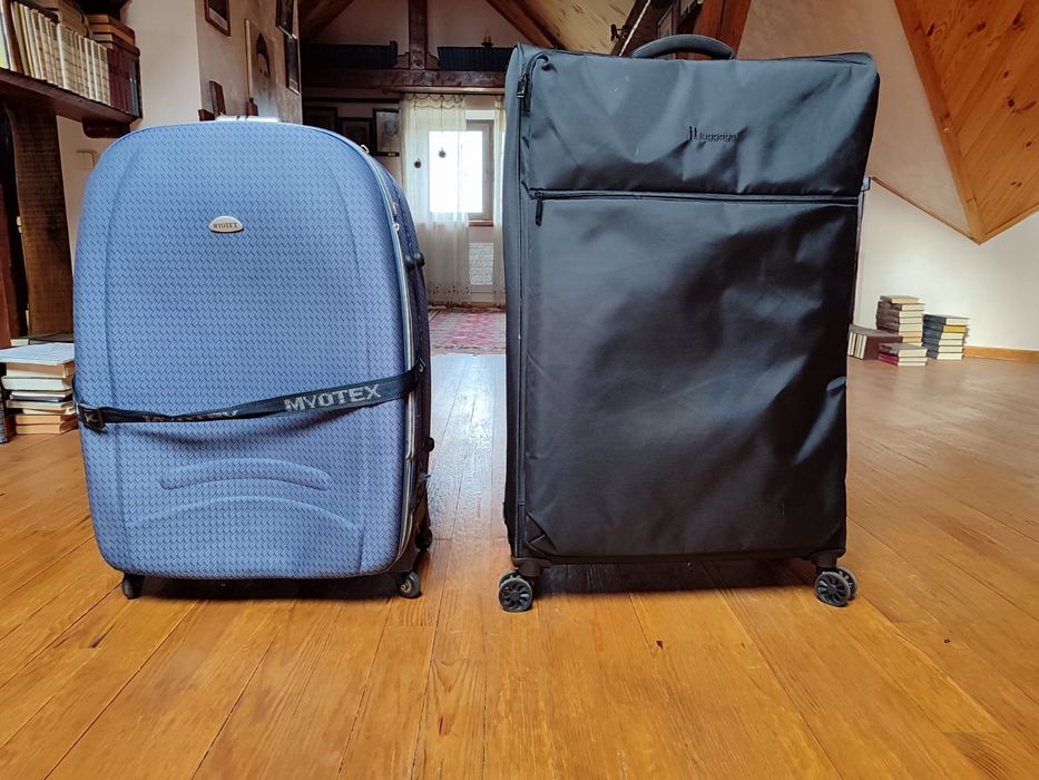 Чемодан (тканевый),б/у