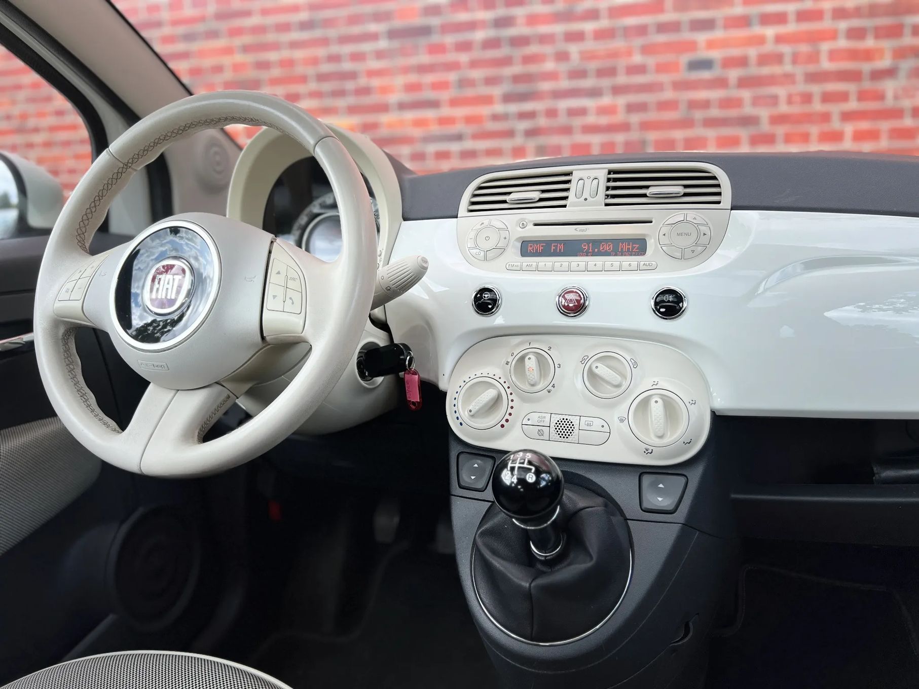 Fiat 500 Lounge Panorama Klima Gwarancja w cenie ! #VLXF