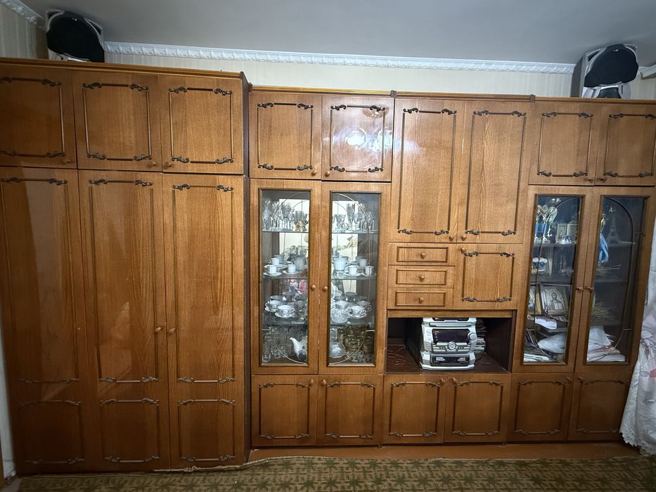 Меблева стінка комплект