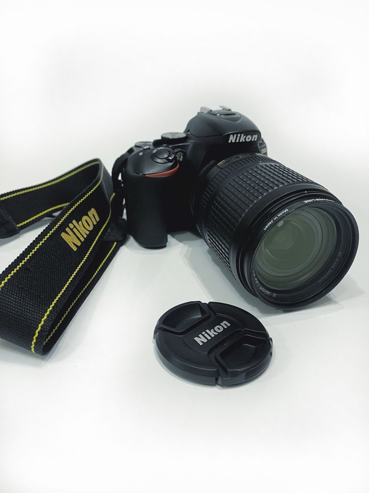 Фотоапарат дзеркальний Nikon D5600!Объектив Nikon 18-140mm.Фотоаппарат