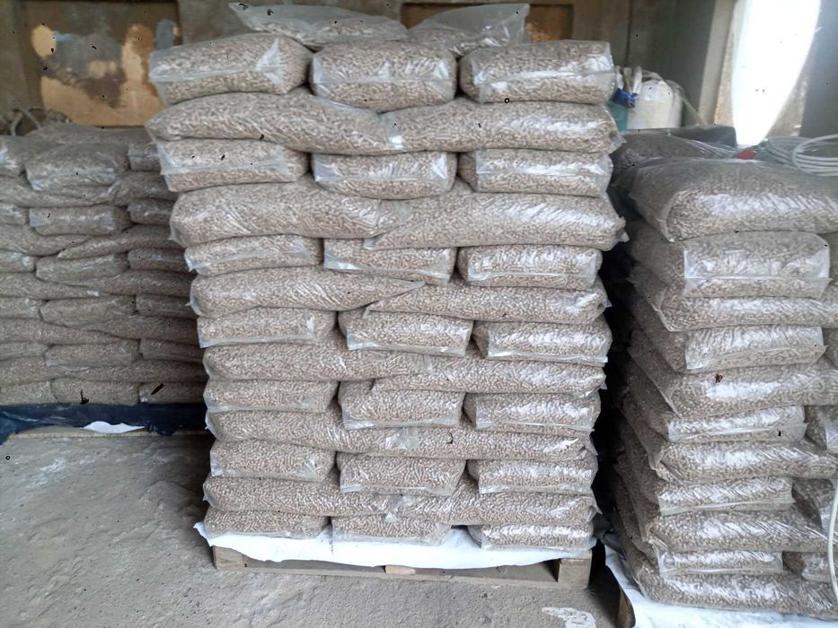 Sprzedam pellet 6mm 8mm prosto od producenta ( ekogroszek )