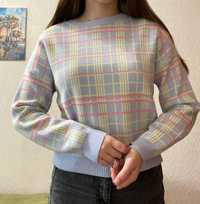 Жіночий светр розмір: s-m