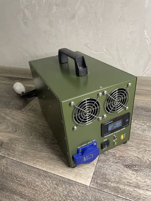 Великий павербанк powerbank дбж 1 кВт/год