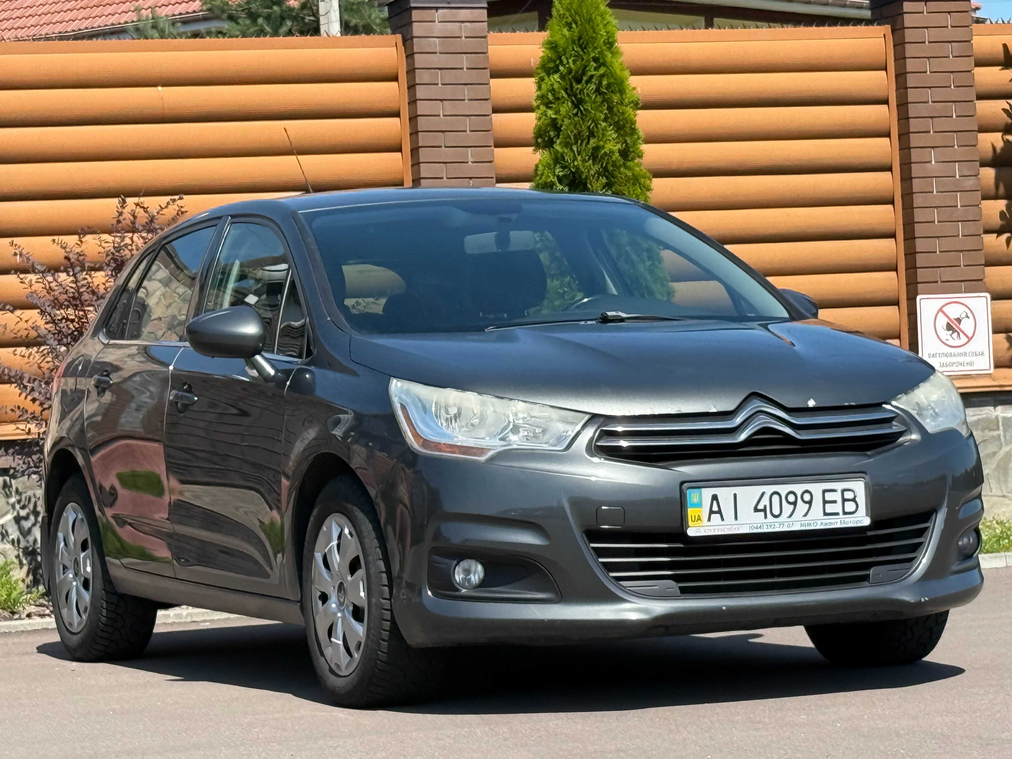 Citroen C4 2012 1,6 Механіка Гарний стан