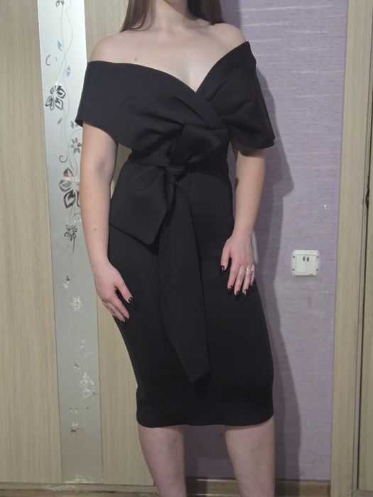 Святкова сукня розмір 40