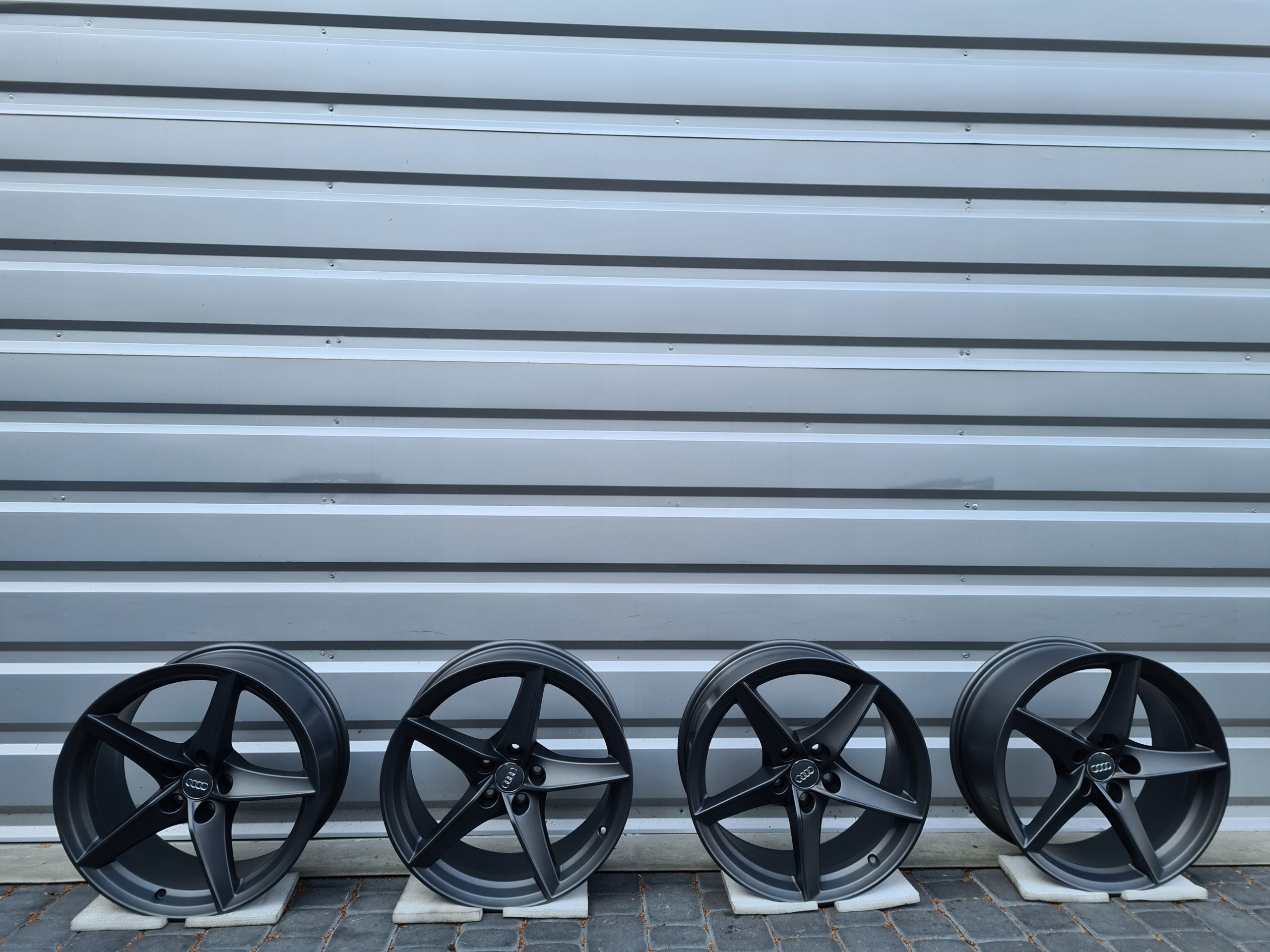 Oryginalne felgi Audi 18” A4 A5 A6 A7 A8 Q3 Q5 Q7
