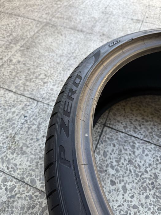 Pneus semi-novos 245/35R20