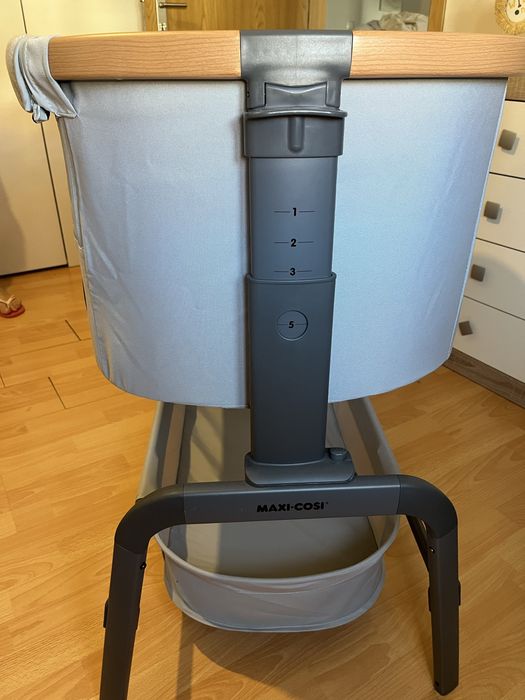 Berço maxi cosi novo