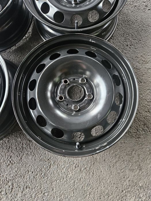 Felgi Stalowe Vw Audi Seat Skoda 16 Cali 5x112 6J16 ET43