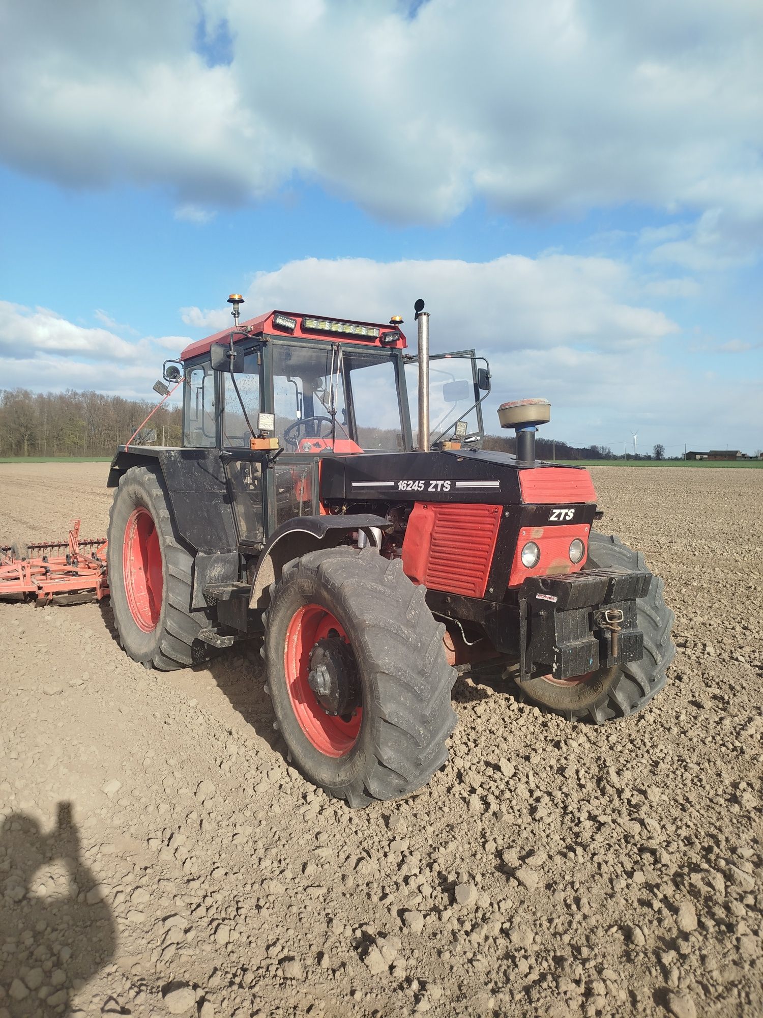 Ciągnik Zetor 16245 ZTS