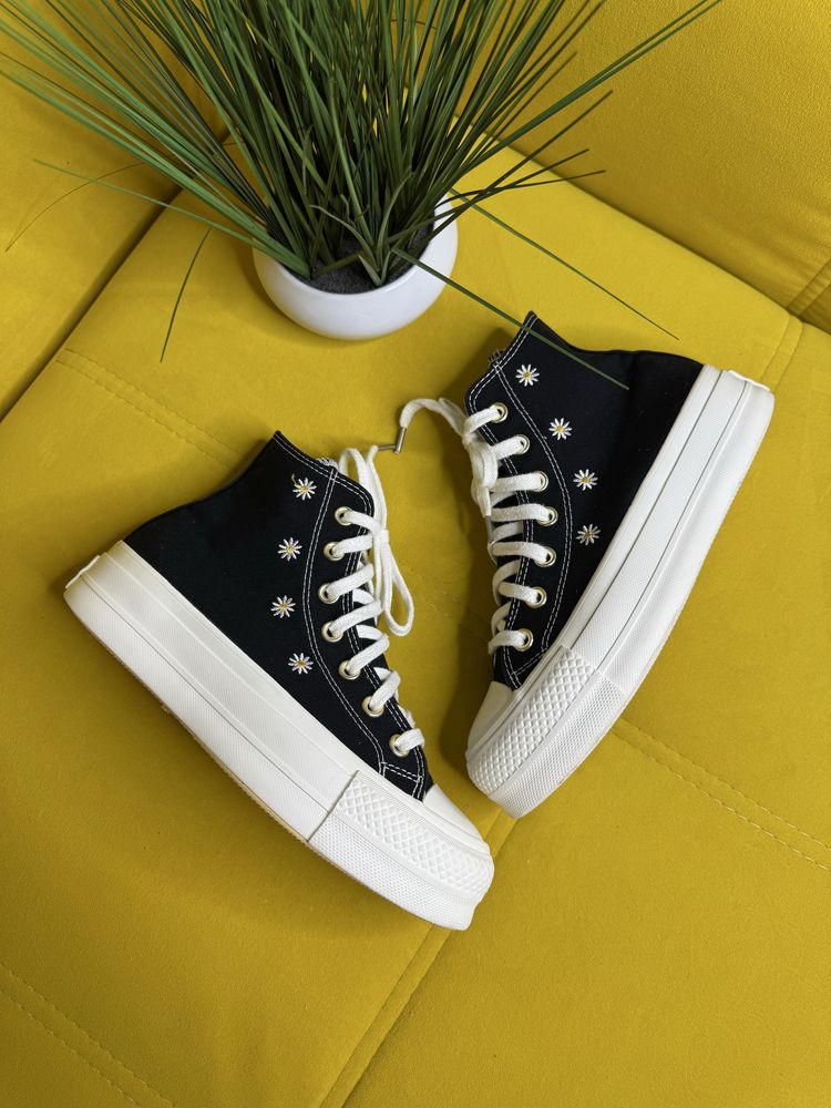 Кеди Converse Chuck Taylor All Star Lift Festival Crochet
